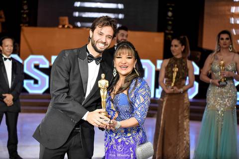 Prêmio profissionais do ano 2018 - pofissionais 2018 - yumi okamura - clube curitibano - fotografo curitiba - vídeo filmagem curitiba - estudio beto monteiro - atila amaral - casa donaire - flavia arthur eder fernandes'