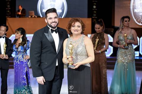 Prêmio profissionais do ano 2018 - pofissionais 2018 - yumi okamura - clube curitibano - fotografo curitiba - vídeo filmagem curitiba - estudio beto monteiro - atila amaral - casa donaire - flavia arthur eder fernandes'