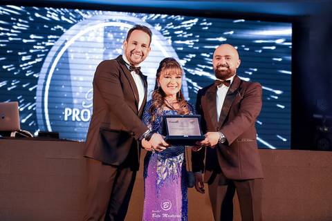 Prêmio profissionais do ano 2018 - pofissionais 2018 - yumi okamura - clube curitibano - fotografo curitiba - vídeo filmagem curitiba - estudio beto monteiro - atila amaral - casa donaire - flavia arthur eder fernandes'