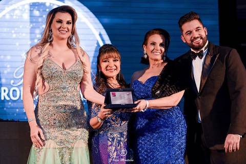 Prêmio profissionais do ano 2018 - pofissionais 2018 - yumi okamura - clube curitibano - fotografo curitiba - vídeo filmagem curitiba - estudio beto monteiro - atila amaral - casa donaire - flavia arthur eder fernandes'