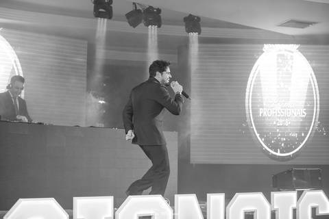 Prêmio profissionais do ano 2018 - pofissionais 2018 - yumi okamura - clube curitibano - fotografo curitiba - vídeo filmagem curitiba - estudio beto monteiro - atila amaral - casa donaire - flavia arthur eder fernandePrêmio profissionais do ano 2018 - pos'