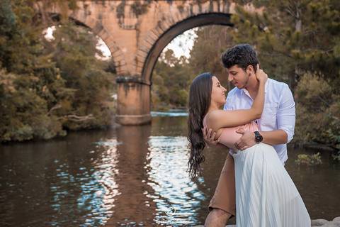 Casamento - Pré-Casamento - Pré-wedding - Trash the dress - Book de casal - Sessão de noivos - Estúdio Beto Monteiro - Curitiba - rio - montanha - floresta - violão - cantora - ceu azul - recanto dos papagaios - palmeira - Clarissa Bastos e Lucas Moreno'