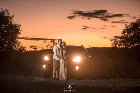 Casamento - Pré-Casamento - Pré-wedding - Trash the dress - Book de casal - Sessão de noivos - Estúdio Beto Monteiro - Curitiba - rio - montanha - floresta - violão - cantora - ceu azul - recanto dos papagaios - palmeira - Clarissa Bastos e Lucas Moreno'