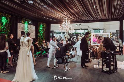 editorial de moda, vestido, noiva vestido de noiva - casa donaire - fotografo - curitiba - fotografo de casamento - noivas - debutantes - festas - vídeo - cinegrafista -  estudio beto monteiro - feira noivas curitibanas - 2019 - terno de noivo'