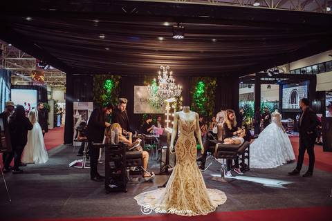 editorial de moda, vestido, noiva vestido de noiva - casa donaire - fotografo - curitiba - fotografo de casamento - noivas - debutantes - festas - vídeo - cinegrafista -  estudio beto monteiro - feira noivas curitibanas - 2019 - terno de noivo'