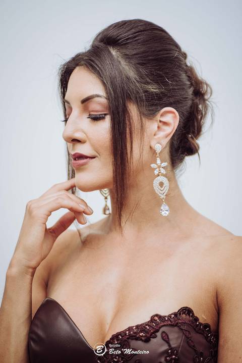 editorial de moda, vestido, noiva vestido de noiva - casa donaire - fotografo - curitiba - fotografo de casamento - noivas - debutantes - festas - vídeo - cinegrafista -  estudio beto monteiro - feira noivas curitibanas - 2019 - terno de noivo'