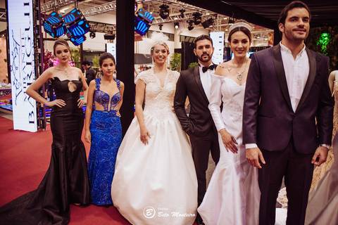 editorial de moda, vestido, noiva vestido de noiva - casa donaire - fotografo - curitiba - fotografo de casamento - noivas - debutantes - festas - vídeo - cinegrafista -  estudio beto monteiro - feira noivas curitibanas - 2019 - terno de noivo'