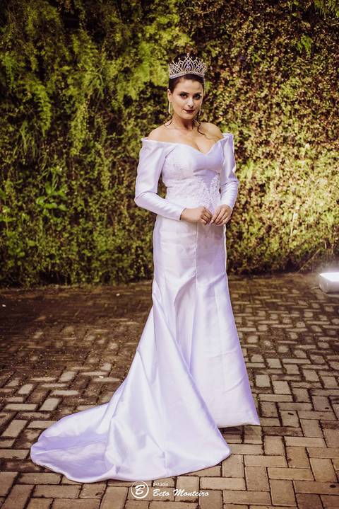 editorial de moda, vestido, noiva vestido de noiva - casa donaire - fotografo - curitiba - fotografo de casamento - noivas - debutantes - festas - vídeo - cinegrafista -  estudio beto monteiro - feira noivas curitibanas - 2019 - terno de noivo'
