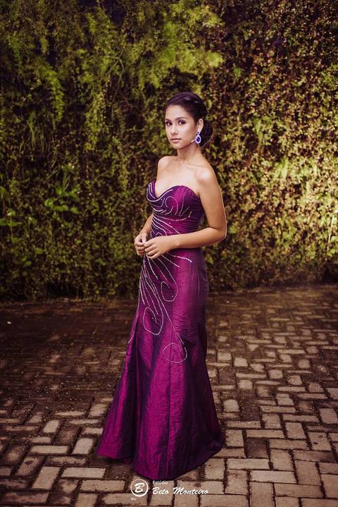 editorial de moda, vestido, noiva vestido de noiva - casa donaire - fotografo - curitiba - fotografo de casamento - noivas - debutantes - festas - vídeo - cinegrafista -  estudio beto monteiro - feira noivas curitibanas - 2019 - terno de noivo'