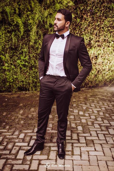 editorial de moda, vestido, noiva vestido de noiva - casa donaire - fotografo - curitiba - fotografo de casamento - noivas - debutantes - festas - vídeo - cinegrafista -  estudio beto monteiro - feira noivas curitibanas - 2019 - terno de noivo'