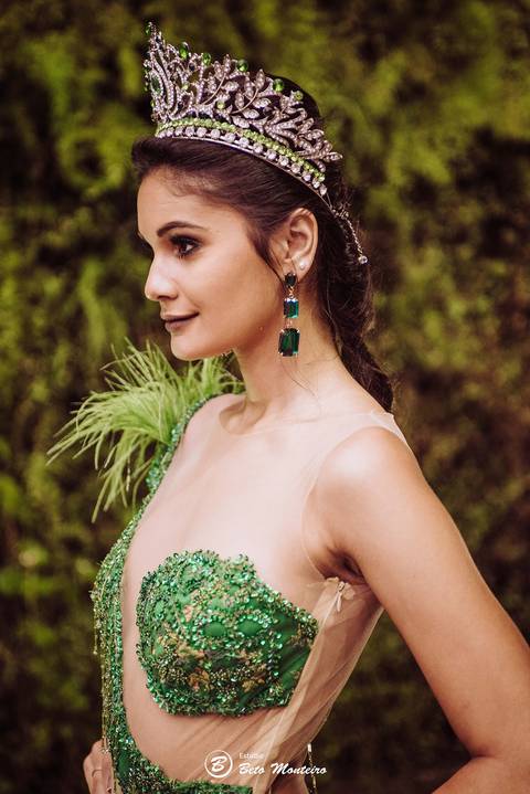 editorial de moda, vestido, noiva vestido de noiva - casa donaire - fotografo - curitiba - fotografo de casamento - noivas - debutantes - festas - vídeo - cinegrafista -  estudio beto monteiro - feira noivas curitibanas - 2019 - terno de noivo'