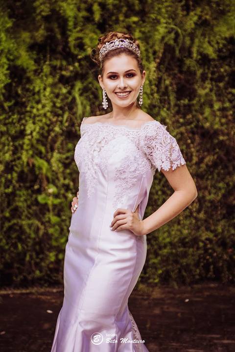 editorial de moda, vestido, noiva vestido de noiva - casa donaire - fotografo - curitiba - fotografo de casamento - noivas - debutantes - festas - vídeo - cinegrafista -  estudio beto monteiro - feira noivas curitibanas - 2019 - terno de noivo'