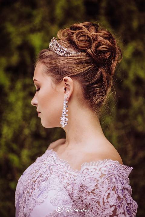 editorial de moda, vestido, noiva vestido de noiva - casa donaire - fotografo - curitiba - fotografo de casamento - noivas - debutantes - festas - vídeo - cinegrafista -  estudio beto monteiro - feira noivas curitibanas - 2019 - terno de noivo'