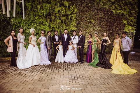 editorial de moda, vestido, noiva vestido de noiva - casa donaire - fotografo - curitiba - fotografo de casamento - noivas - debutantes - festas - vídeo - cinegrafista -  estudio beto monteiro - feira noivas curitibanas - 2019 - terno de noivo'