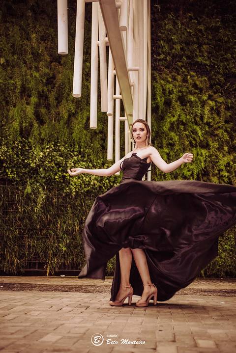 editorial de moda, vestido, noiva vestido de noiva - casa donaire - fotografo - curitiba - fotografo de casamento - noivas - debutantes - festas - vídeo - cinegrafista -  estudio beto monteiro - feira noivas curitibanas - 2019 - terno de noivo'