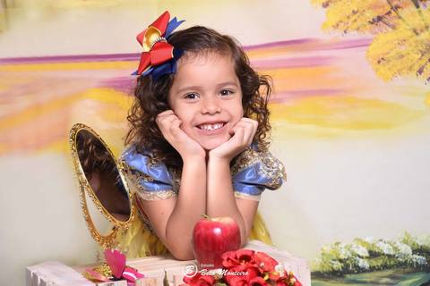 Book fotográfico Infantil - Book de fotos - Book de Criança - Book de Bebê - Book Menina - Book Menino - Estúdio Beto Monteiro - Curitiba - book branca de neve'