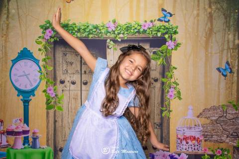 Book fotográfico Infantil - Book de fotos - Book de Criança - Book de Bebê - Book Menina - Book Menino - Estúdio Beto Monteiro - Curitiba - book Alice no pais das maravilhas'