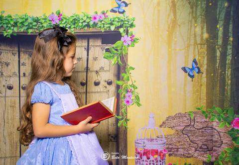 Book fotográfico Infantil - Book de fotos - Book de Criança - Book de Bebê - Book Menina - Book Menino - Estúdio Beto Monteiro - Curitiba - book Alice no pais das maravilhas'