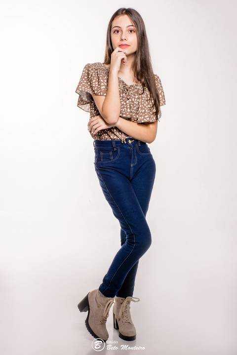 Book fotografico 15 anos - Sessão de fotos para 15 anos - Sessão de 15 anos - Book Teen - Book Debutante - Book de fotos - Book Feminino - Book Menina - Estúdio Beto Monteiro - Curitiba'