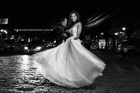 Aniversário de 15 anos - Cobertura fotografica - Cobertura de filmagem - Foto e Filmagem de 15 anos - Debutante - Estúdio Beto Monteiro - Curitiba'