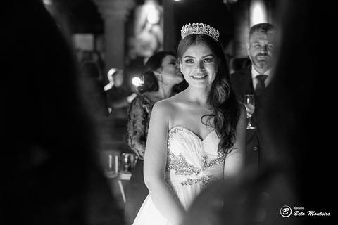 Aniversário de 15 anos - Cobertura fotografica - Cobertura de filmagem - Foto e Filmagem de 15 anos - Debutante - Estúdio Beto Monteiro - Curitiba'