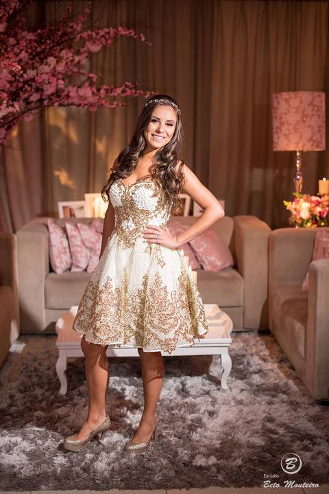 Aniversário de 15 anos - Cobertura fotografica - Cobertura de filmagem - Foto e Filmagem de 15 anos - Debutante - Estúdio Beto Monteiro - Curitiba'