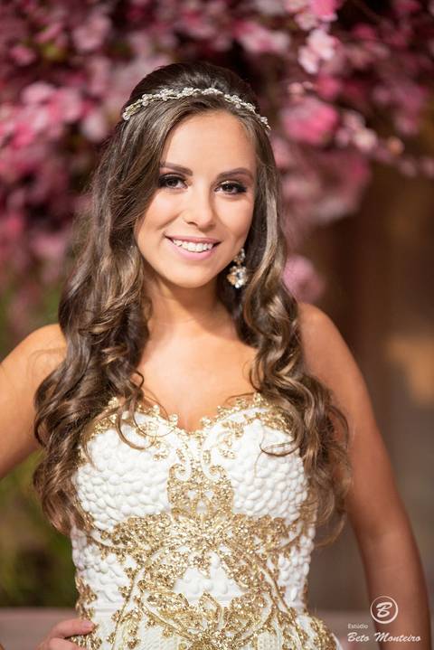 Aniversário de 15 anos - Cobertura fotografica - Cobertura de filmagem - Foto e Filmagem de 15 anos - Debutante - Estúdio Beto Monteiro - Curitiba'