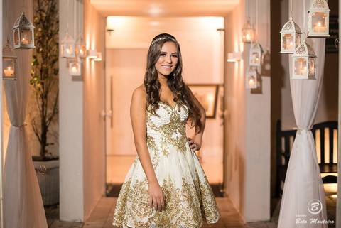 Aniversário de 15 anos - Cobertura fotografica - Cobertura de filmagem - Foto e Filmagem de 15 anos - Debutante - Estúdio Beto Monteiro - Curitiba'