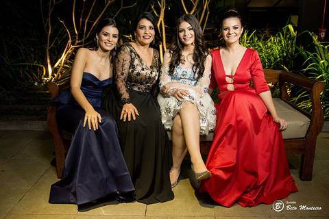 Aniversário de 15 anos - Cobertura fotografica - Cobertura de filmagem - Foto e Filmagem de 15 anos - Debutante - Estúdio Beto Monteiro - Curitiba'