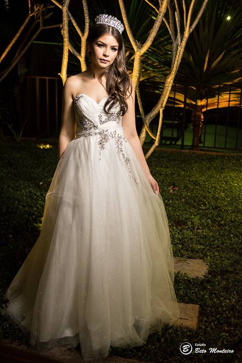 Aniversário de 15 anos - Cobertura fotografica - Cobertura de filmagem - Foto e Filmagem de 15 anos - Debutante - Estúdio Beto Monteiro - Curitiba'