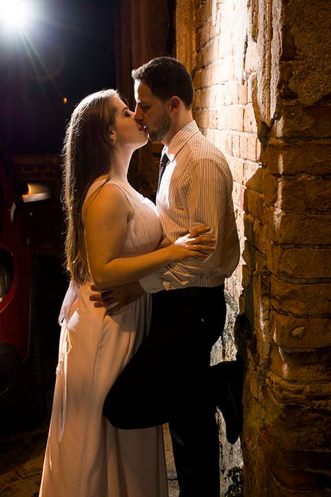 Book Pré-Casamento - Book Pré-wedding - Trash the dress - Book de casal - Sessão de noivos - Save the date - Estúdio Beto Monteiro - Curitiba'