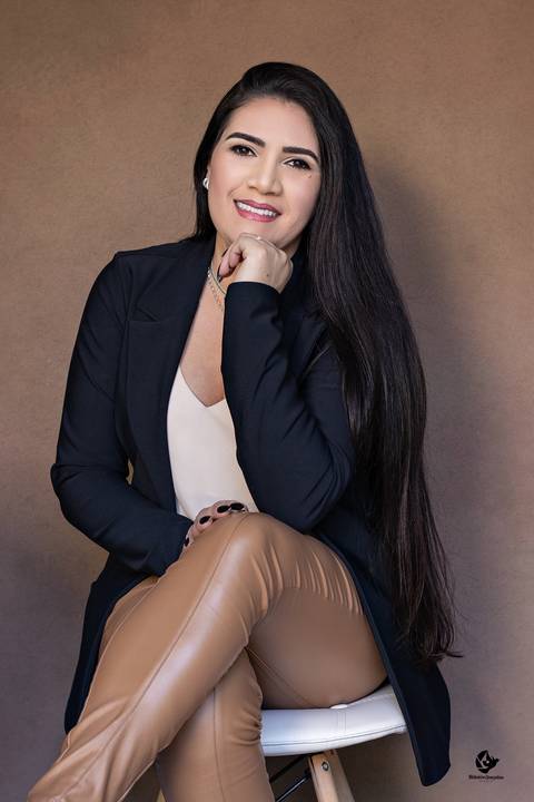 Fotografia feminina, ensaio Corporativo, retratos femininos, realizado em Jundiái por Helenice Gonçalves Fotografia, Fotografa Brasília DF'