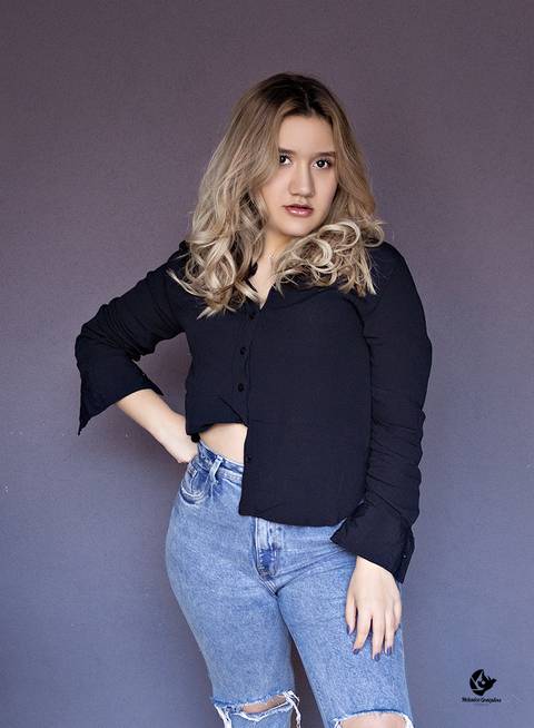 Fotografia Feminina, fografia estúdio, retrato feminino helenice gonçalves fotografia, ensaio feminino, ensaio Brasília Df, ensaio Jundiaí SP.'