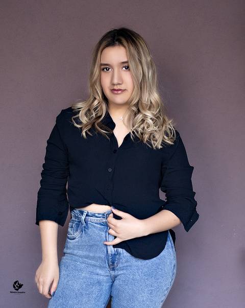 Retrato feminino, retrato em estúdio, retrato Helenice Gonçalves Fotografia, fotografia Feminina, Fotrografia Brasília DF.'