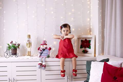 Retrato mãe e Filha Brasília DF por Helenice Gonçalves Fotografia, Retrato em Família, Retrato Natalino DF, Fotografia de natal em Estúdio DF. por Helenice Gonçalves Fotografia'