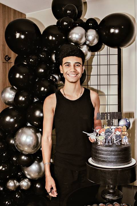 foto de aniversário star wars em brasilia, foto festa de aniversário star wars feito por helenice gonçalves fotografia, aniversario menino 16 anos star wars.'