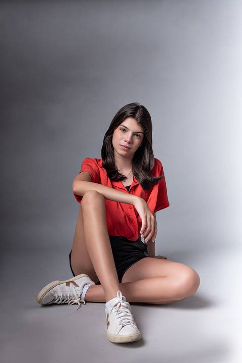 fotografia feminina em estúdio, fotografia helenice gonçalves fotografia, sessão de fotos estudio, fotografia em brasilia'