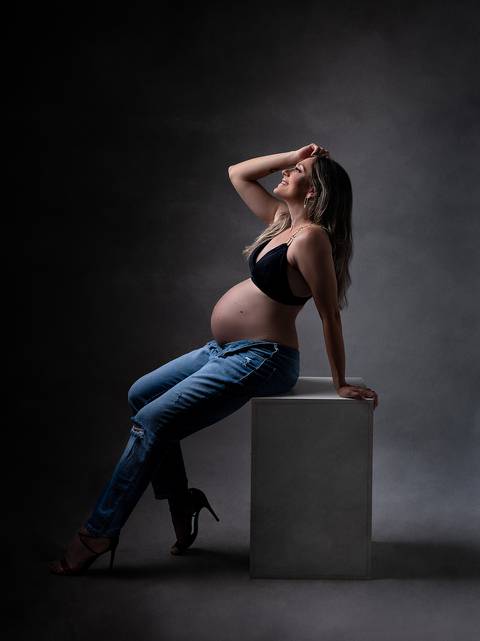Ensaio gestante, foto de gestante em estudio brasilia df, ensaio gestante brasilia df, fotografa de gestante em brasilia df, fotografia de gestante'