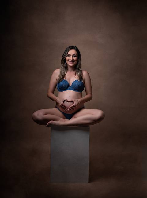 fotografia de gestante em brasilia df, ensaio gestante estudio df, helenice gonçalvse fotografia, fotografa de gestante em brasilia'