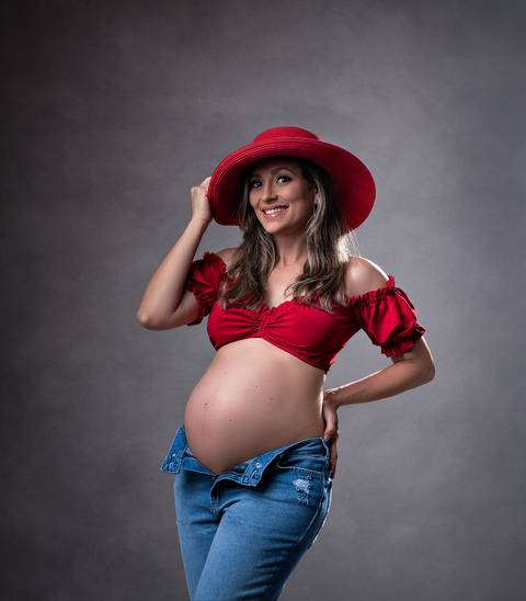 Esnsaio de gestante, fotografia em estudio de gestante, retrato de gestante, fotografa de gestante em brasilia df, helenice gonçalves fotografia'