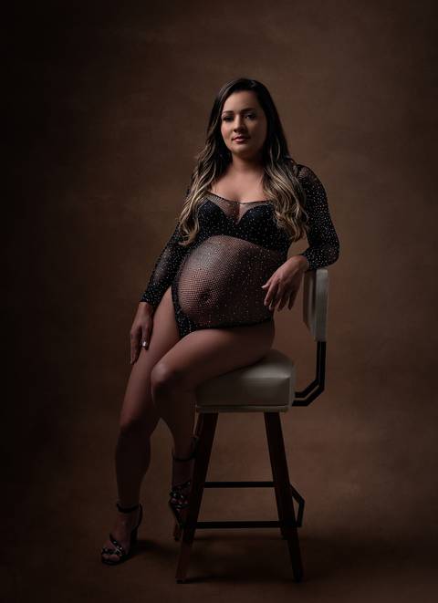 ensao fotografico, helenice gonçalves, fotografia de gestante, sessão de fotos de gestante, foto de gravida em estudio df,'