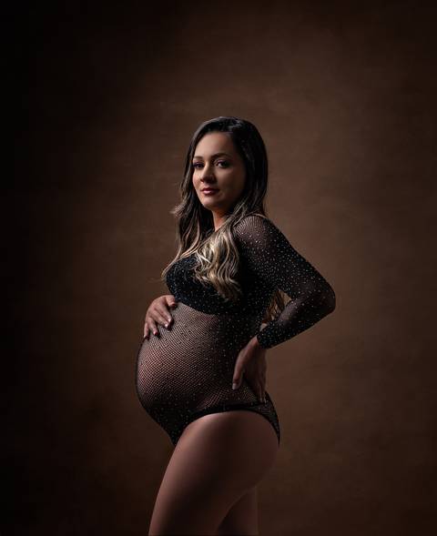 fotografia de gestante em estudio em brasilia df, foto de gravida em estudio, foto de gravida brasilia, ensaio gestante, helenice gonçalves fotograf'