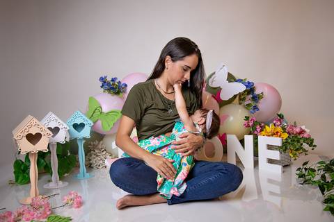 ensaio smash the cake menina, ensaio smash the cake tema jardim encantado'