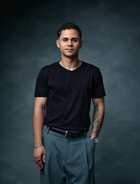 17, retratos masculinos em brasilia'