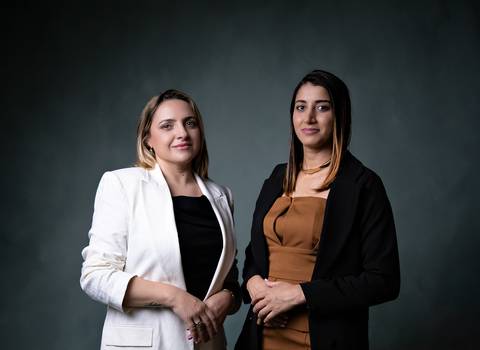 retratos corporativos df em estudio por helenice gonçalves fotografiaretratos corporativos df em estudio por helenice gonçalves fotografia'