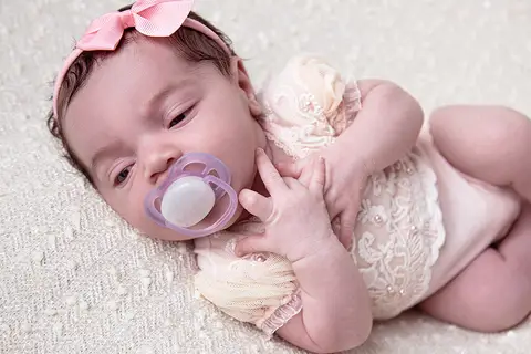 fotografia menina recem nascida'