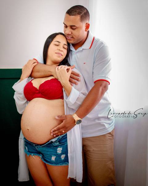 Patrícia a espera do Caio'