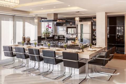 mesa de jantar mesa grande de jantar diego rocha fotografo fotografia de arquitetura e ambiente bh belo horizonte'