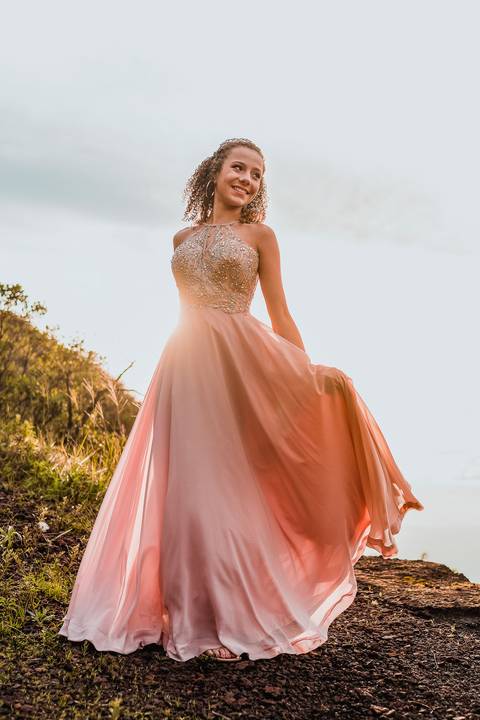 ideia de vestido 15 anos ensaio de debutante'