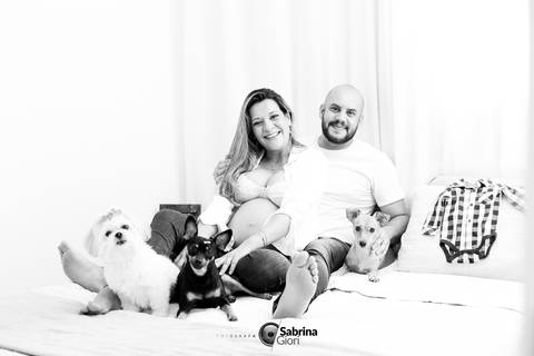 Ensaio fotográfico de gestante na residência da cliente '